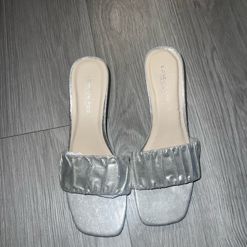 New London Fog Womens Leana Dress Sandal Womens comfort Heeled Sandals - Picture 2 of 4